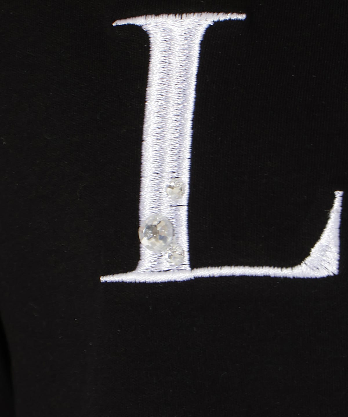 ビジュー付き刺繍ロゴTシャツ