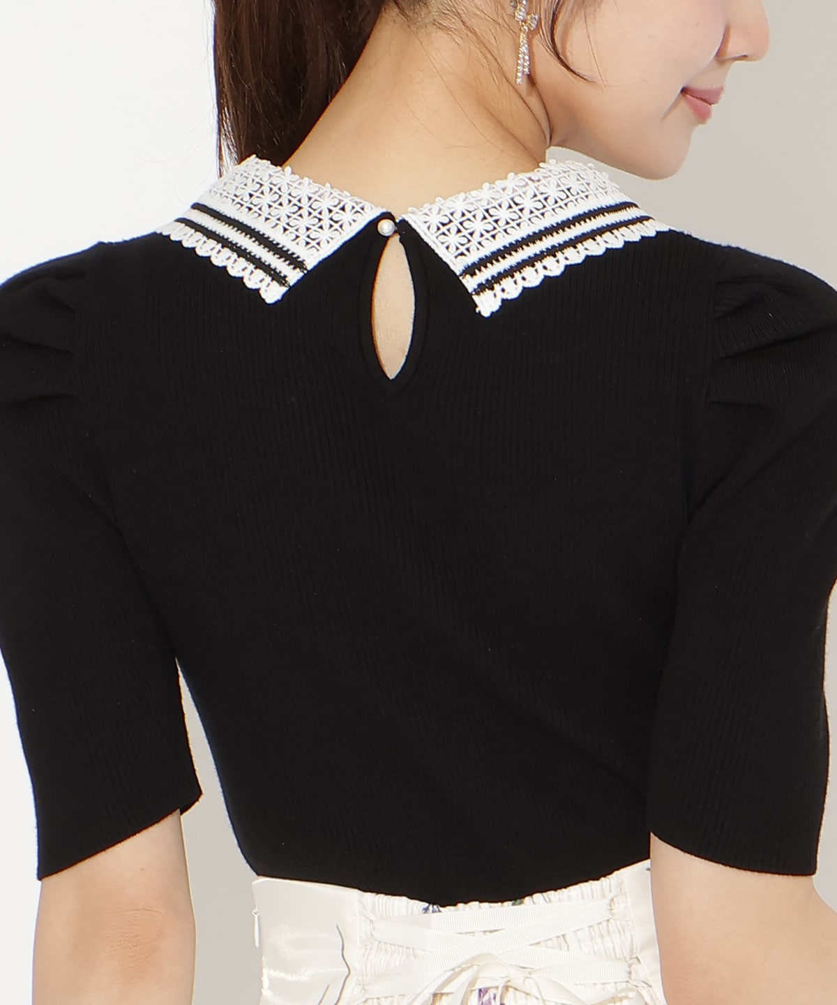 バイカラーレース襟リブニット