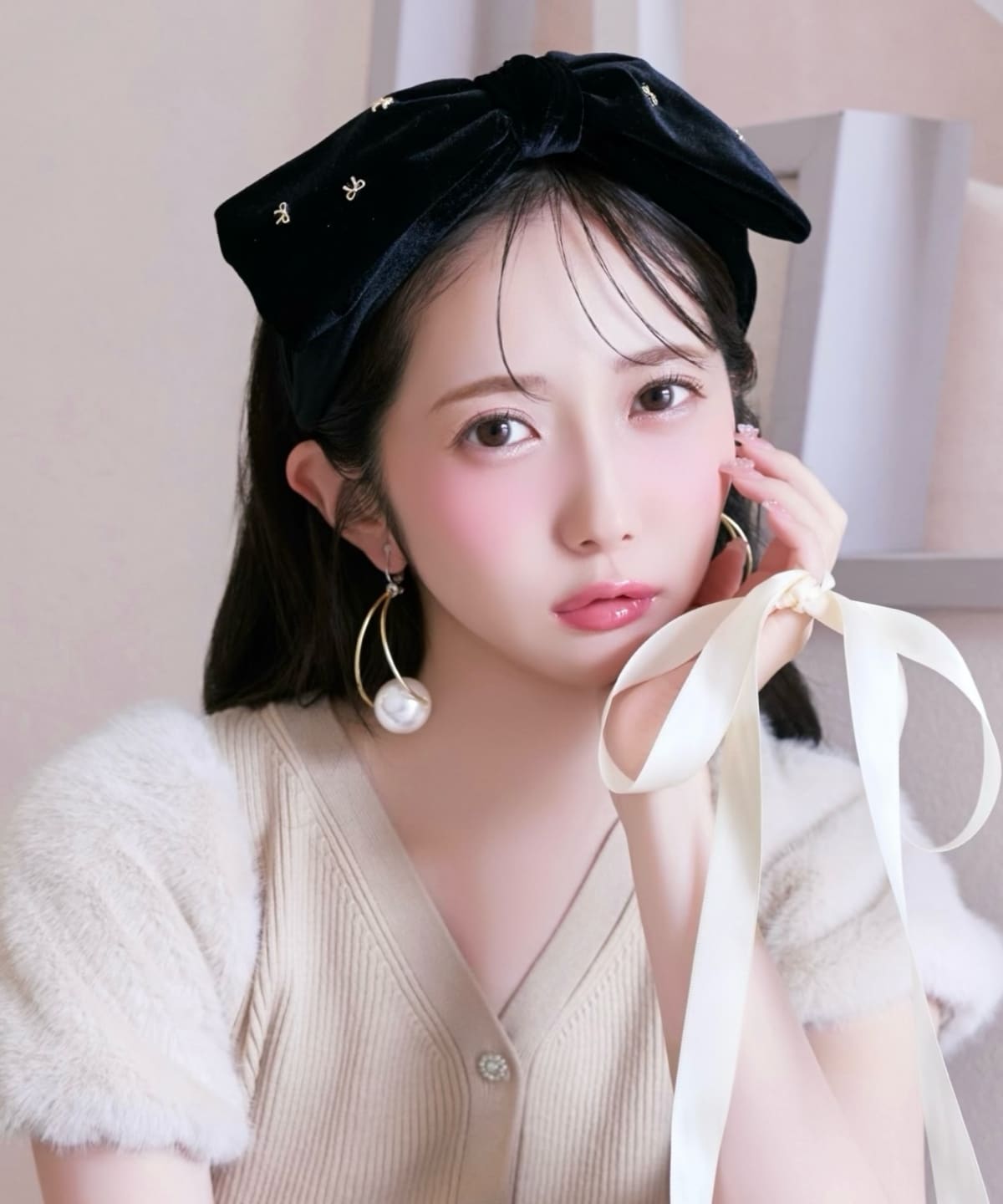 リボンモチーフカチューシャ