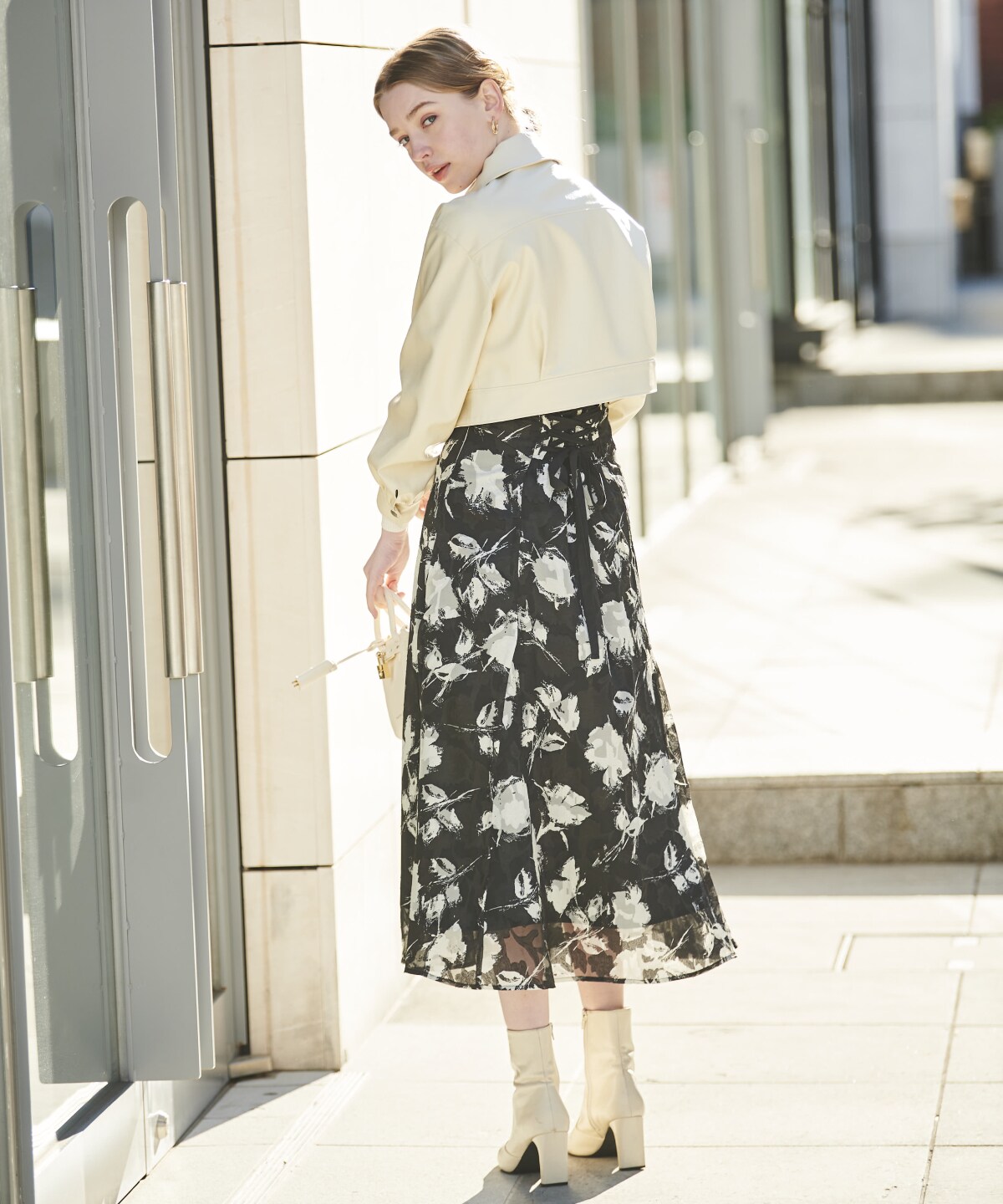 フェイクレザージップブルゾン