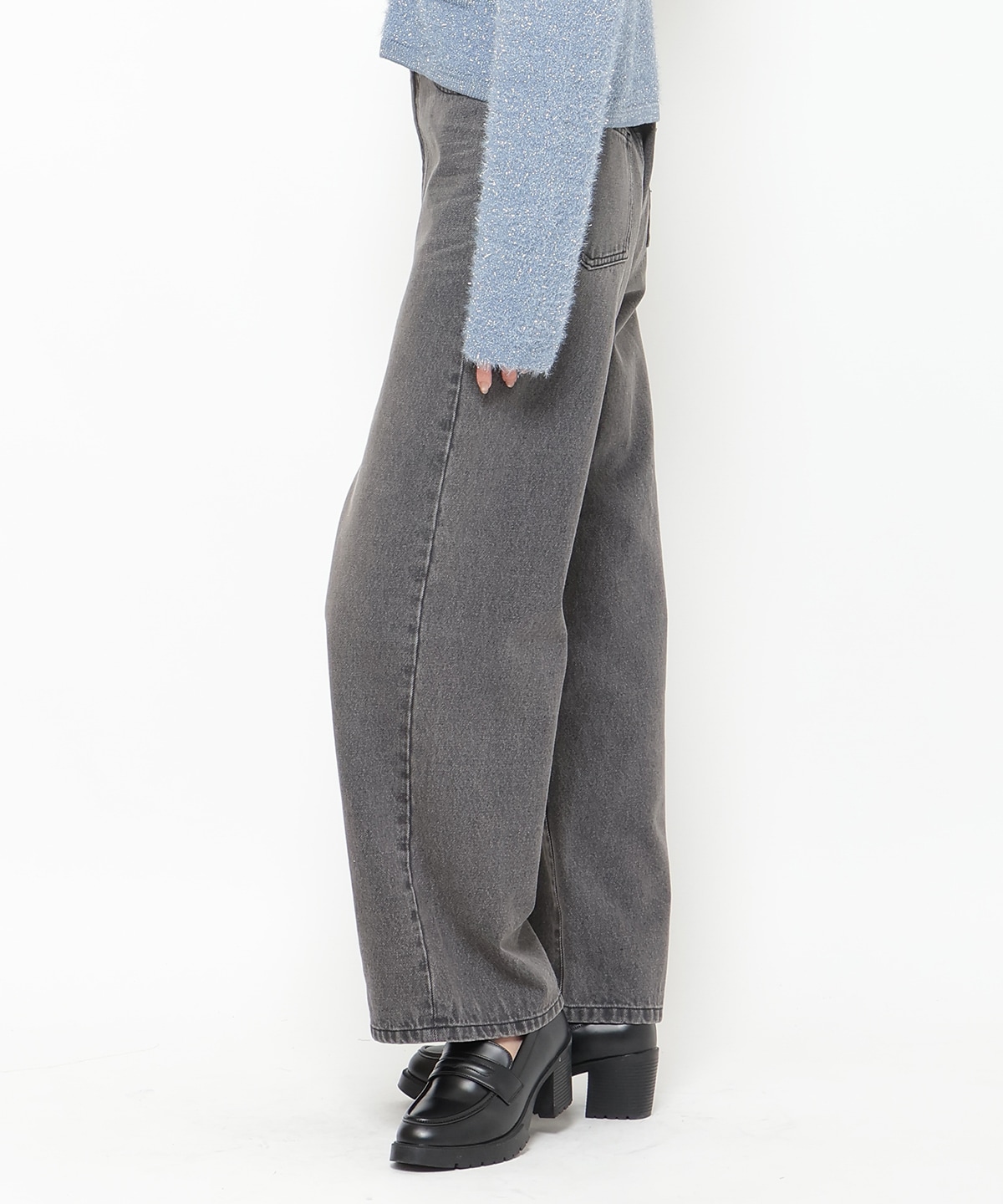 デニムバギーパンツ