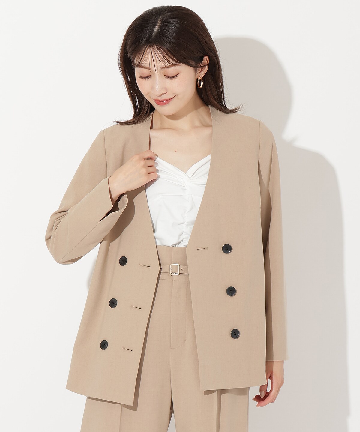 ノーカラーダブルジャケット