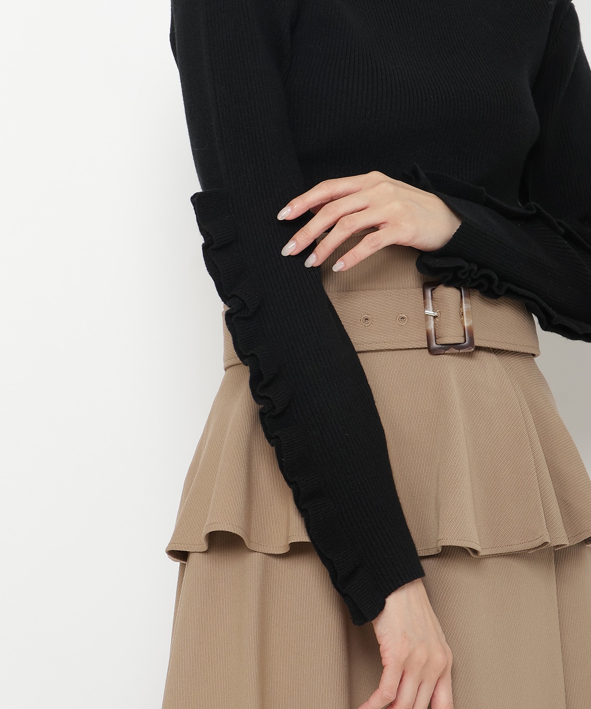 袖フリルハイネックリブニットプルオーバー