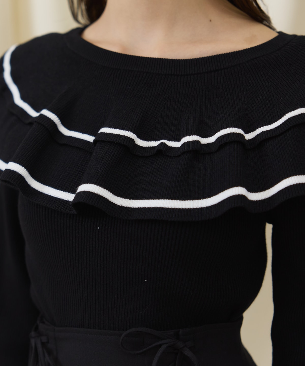 配色ケープフリルニット