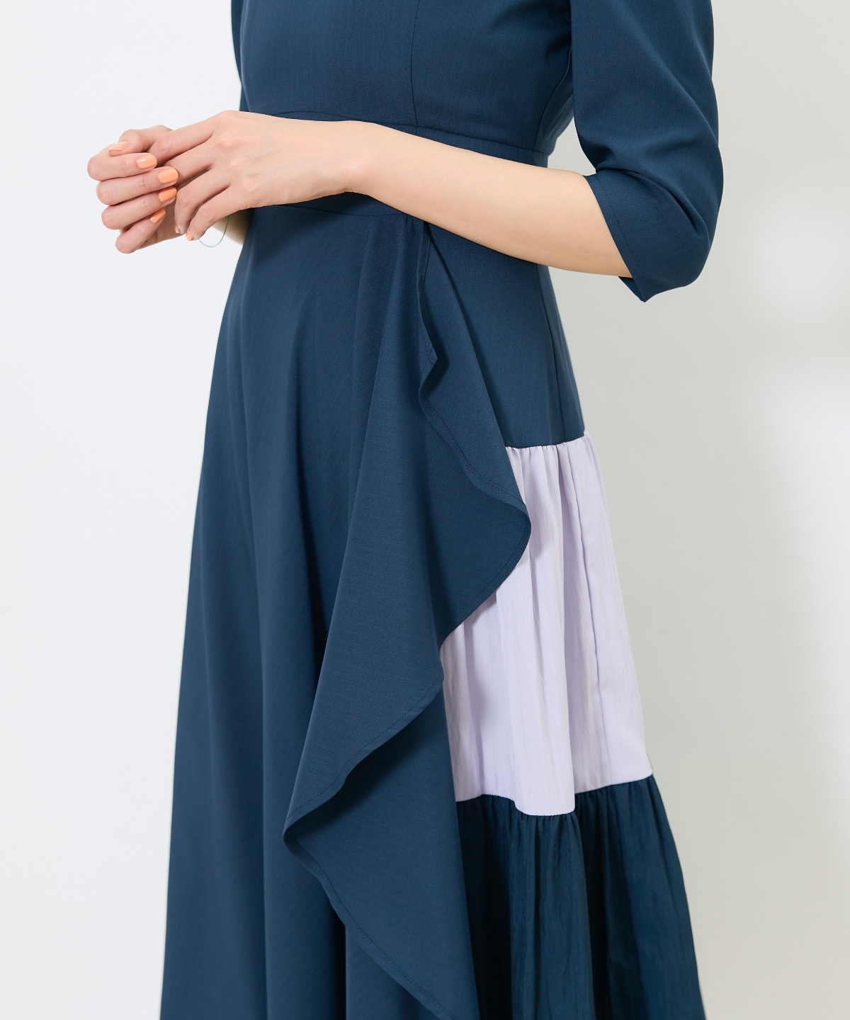 アシメラッフルティアードワンピース