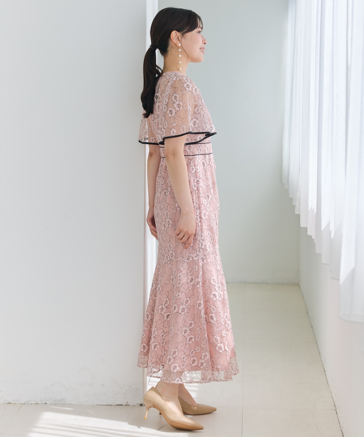 アシメギャザーパイピングレースドレス(F ピンク): AND COUTURE