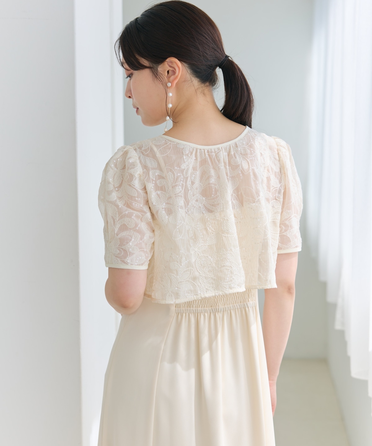 2WAYレースケープドレス