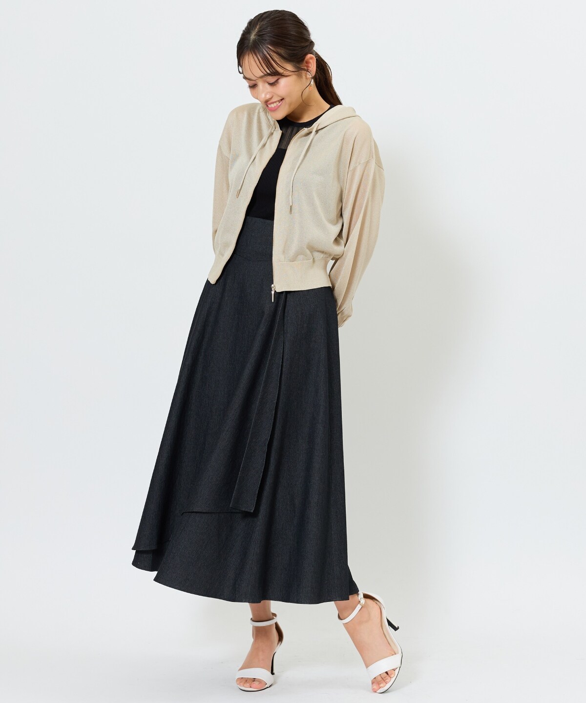 コンパクトシアーフーディー