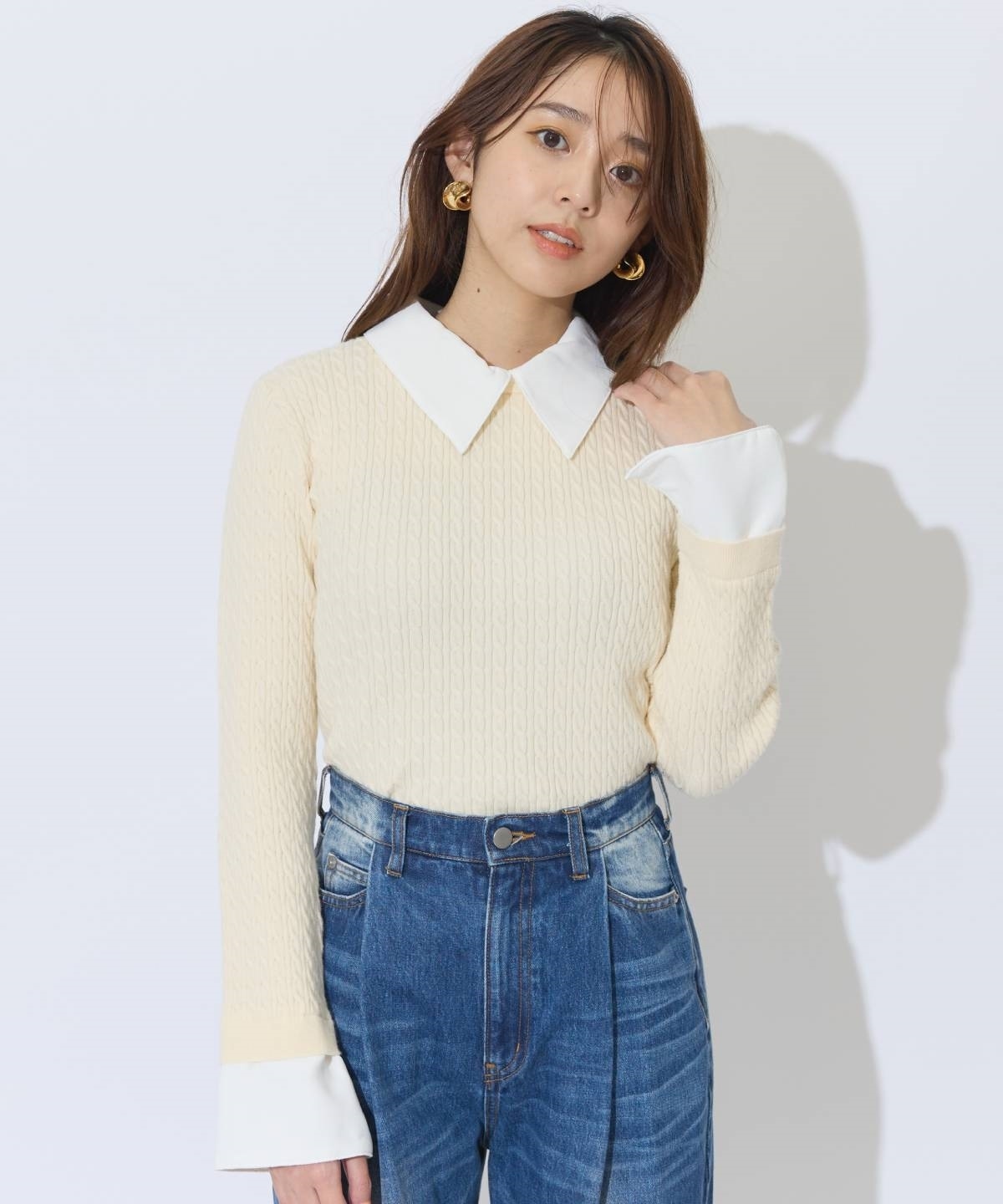 シャツレイヤード風ケーブル編みプルオーバー