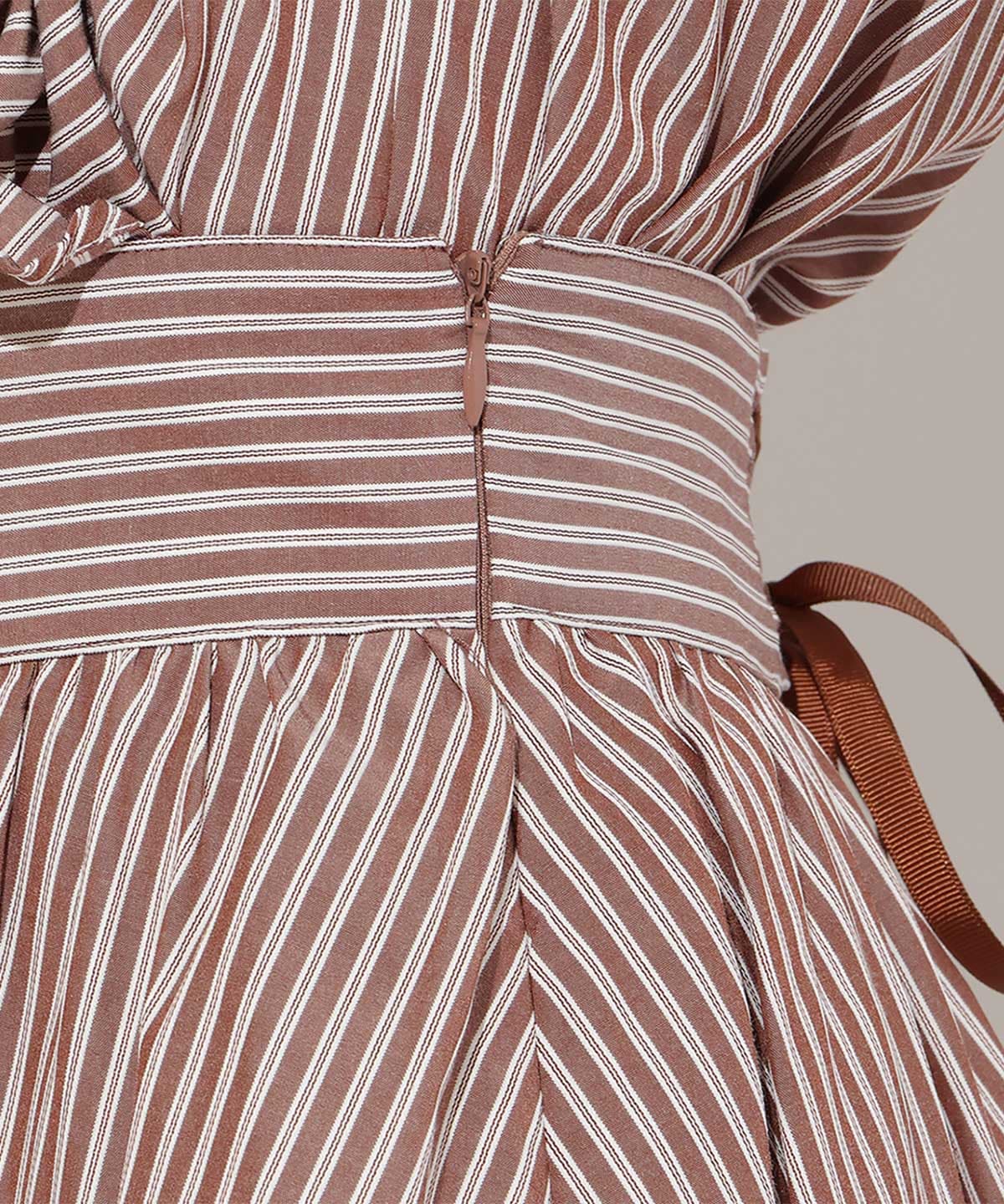 ストライプビジューティアードスカート