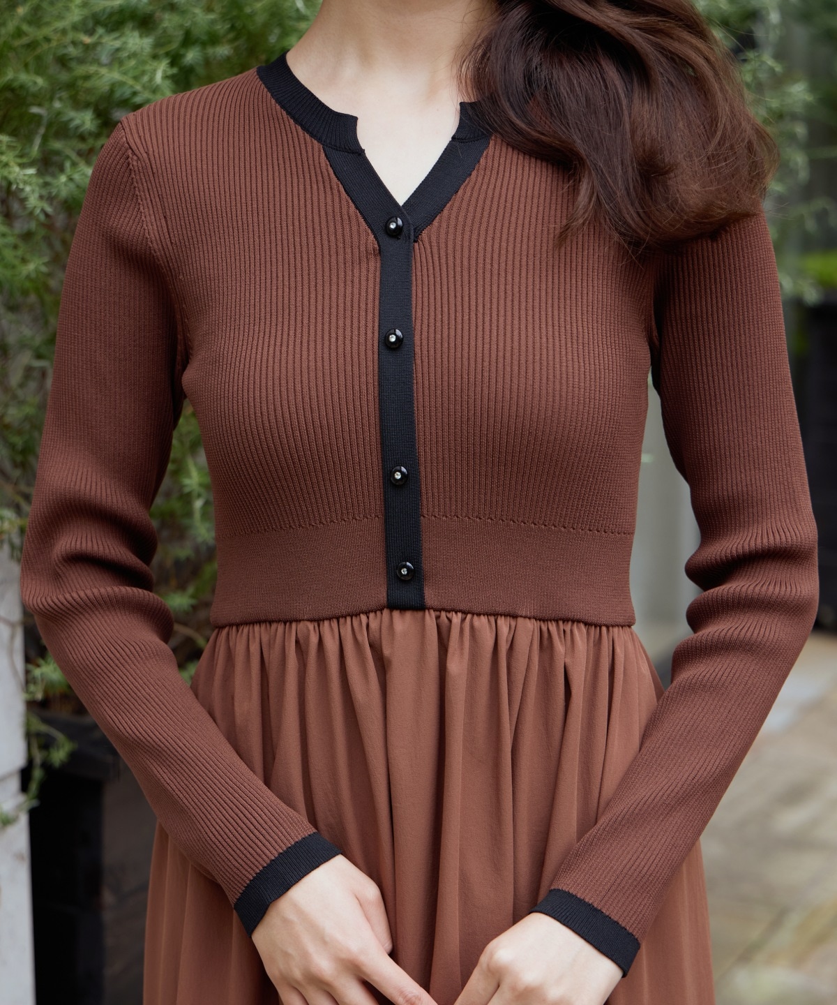 【新品】アンドクチュール　配色カーデ風ドッキングワンピース 再入荷予約受付中】配色カーデ風ドッキングワンピース(F