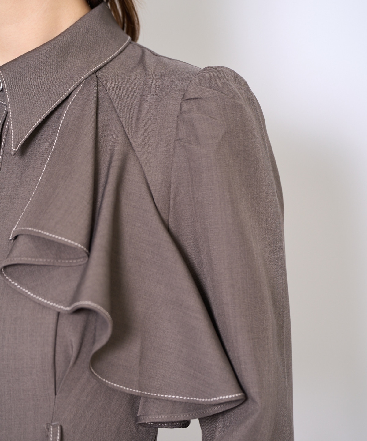 フリルケープシャツワンピース