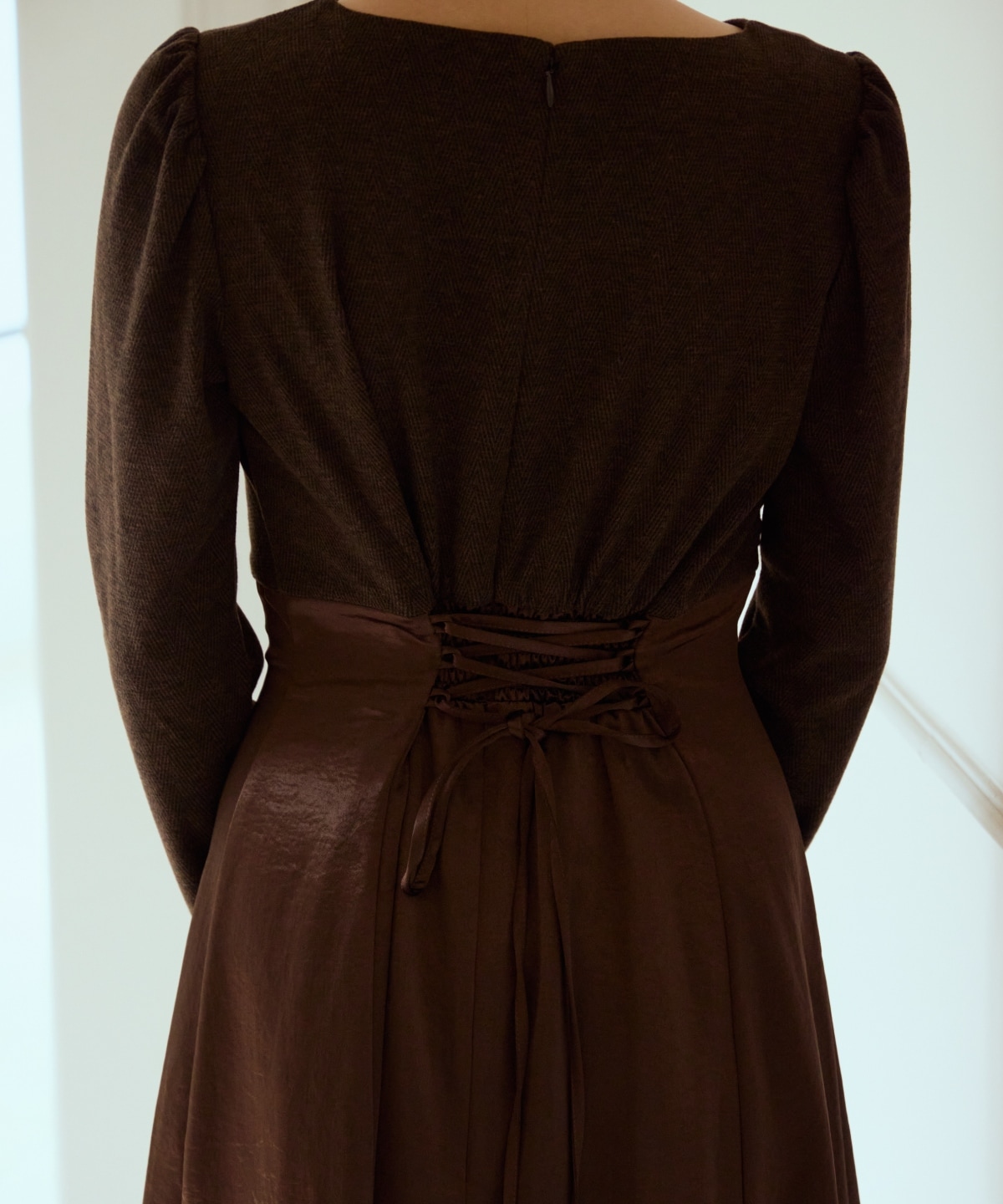 サテンドッキングワンピース