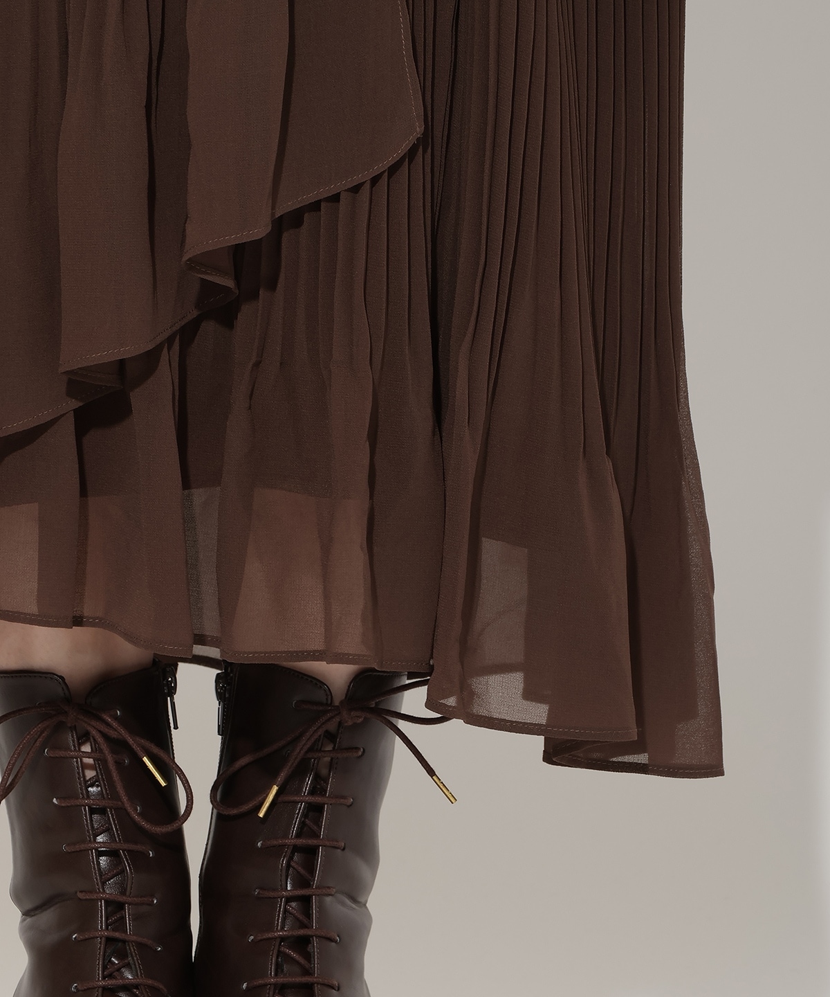 ジャケットレイヤードプリーツワンピース