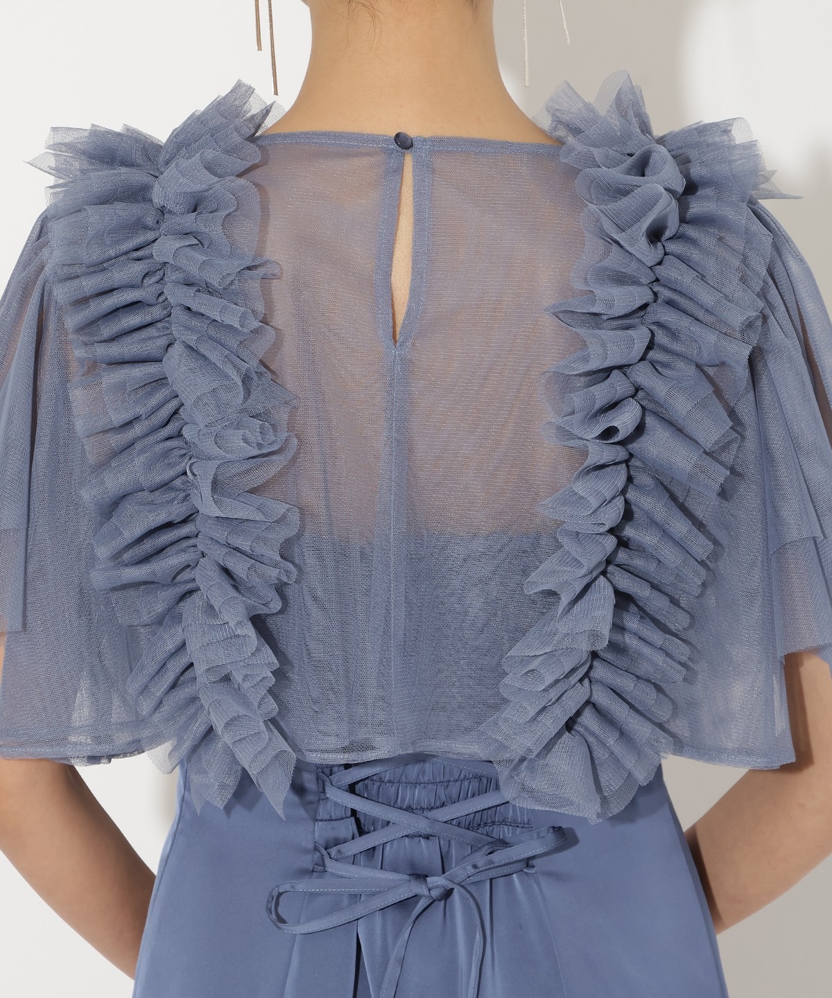 チュールフリルレイヤードドレス