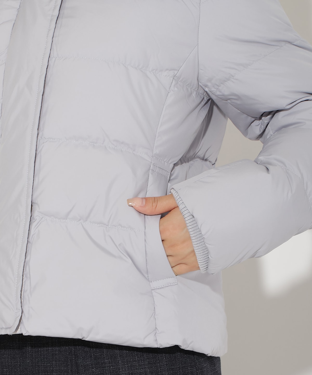 FOXファー付きショートダウン