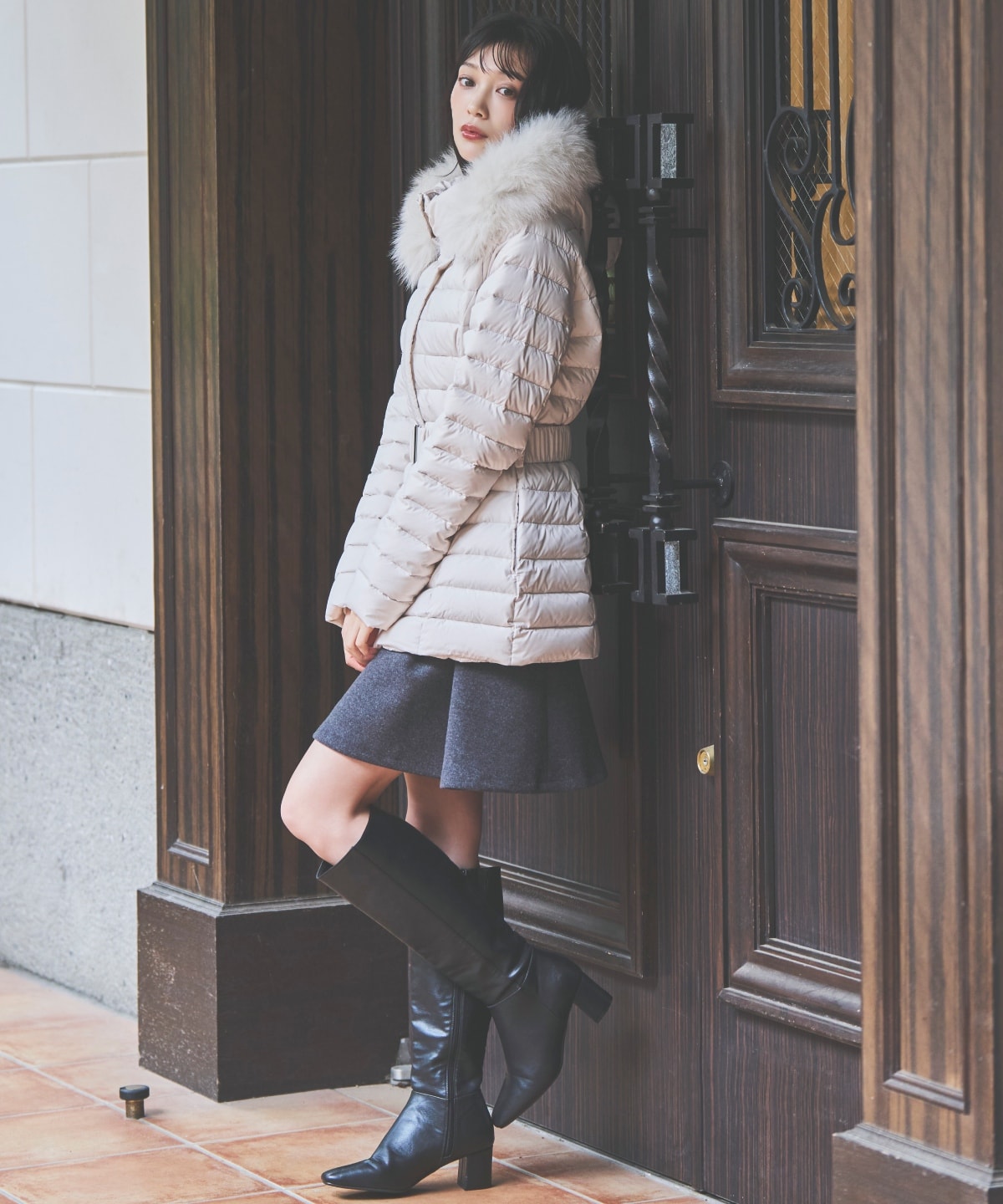 ベルト付きFOXファーミドル丈ダウン