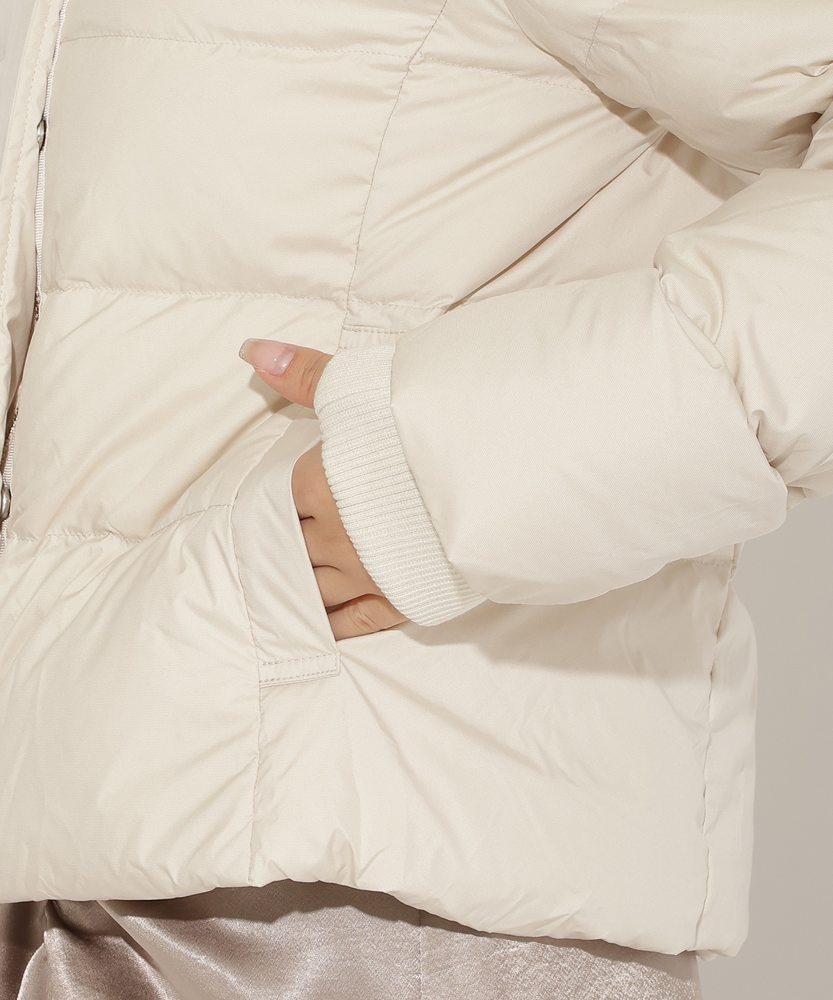 FOXファー付きプレミアムショートダウン