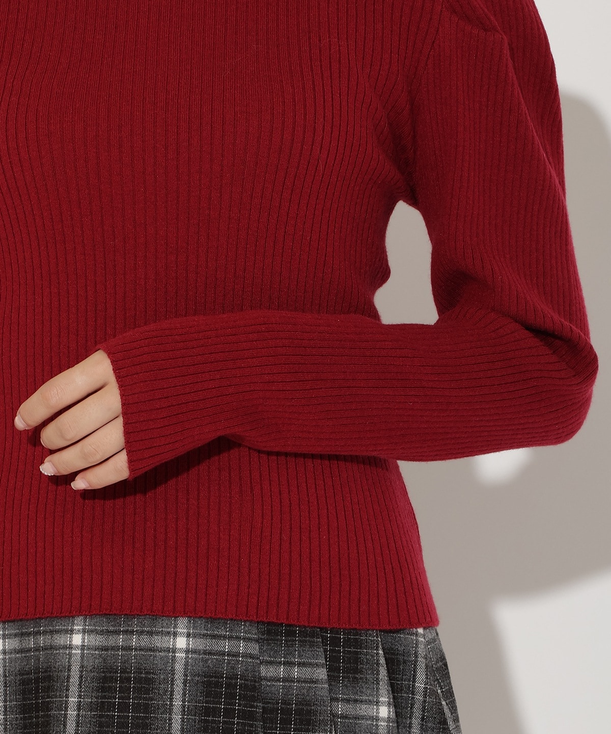 肩ギャザーハイネックリブニット