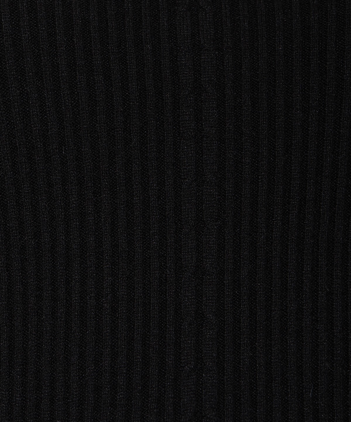 スカラハイネックニットプルオーバー