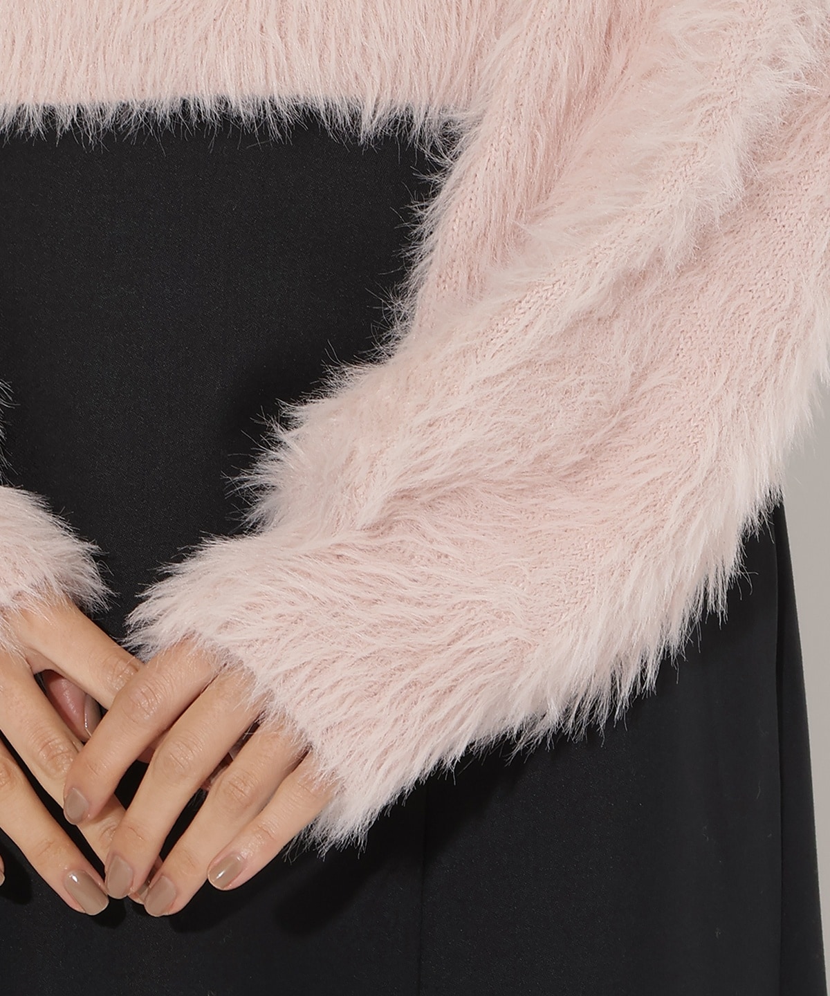 ビジューフェザーニットプルオーバー