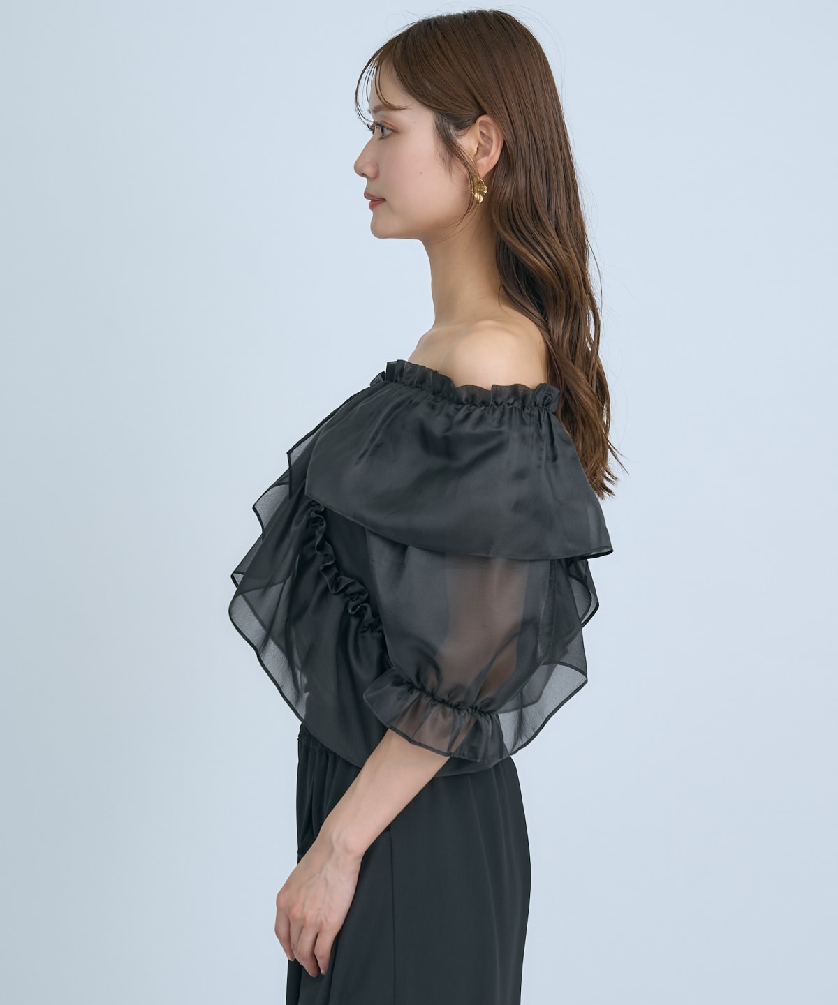 【先行予約受付中】フリルクロスシアーブラウス