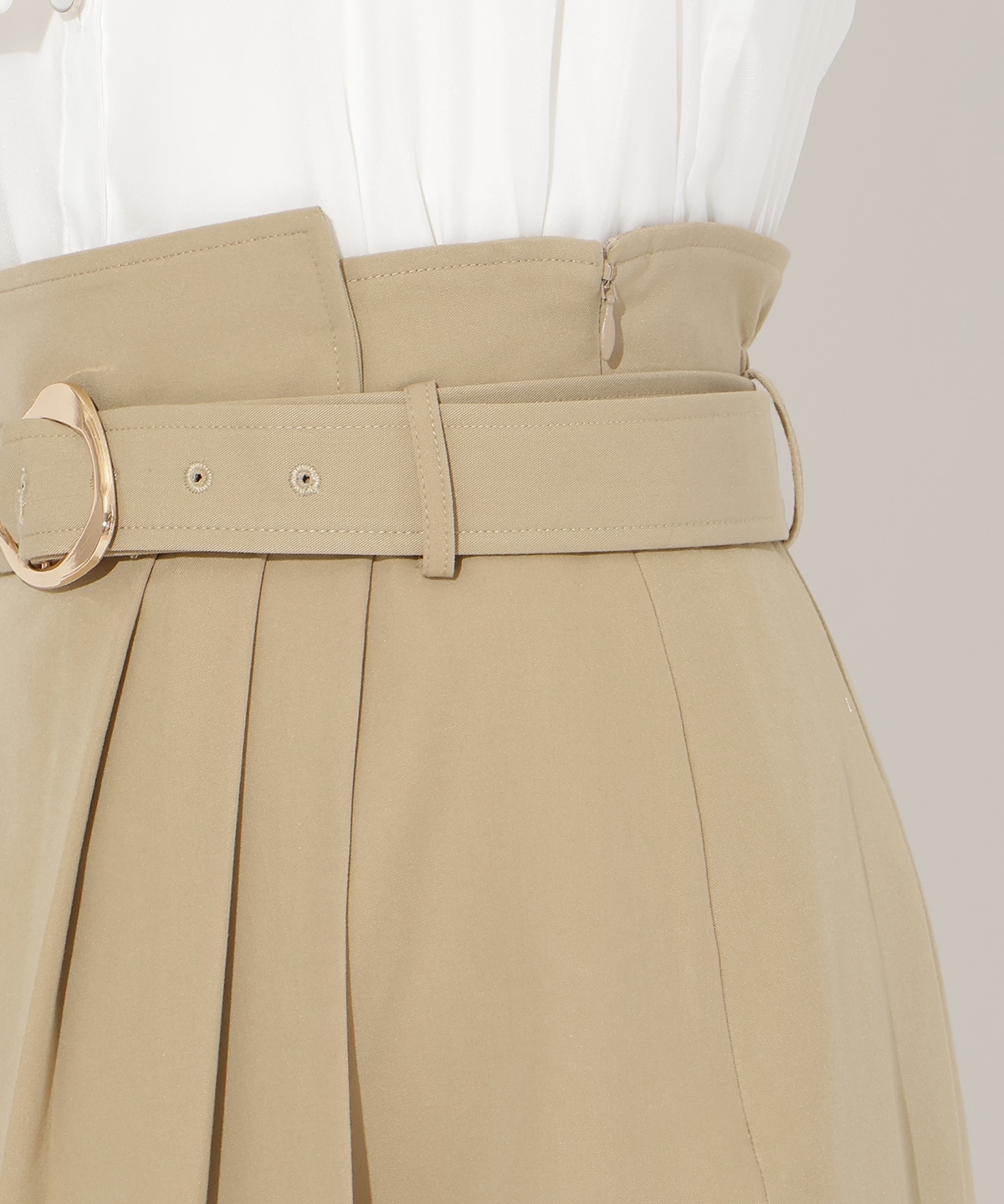 【先行予約受付中】タックストレートスカート