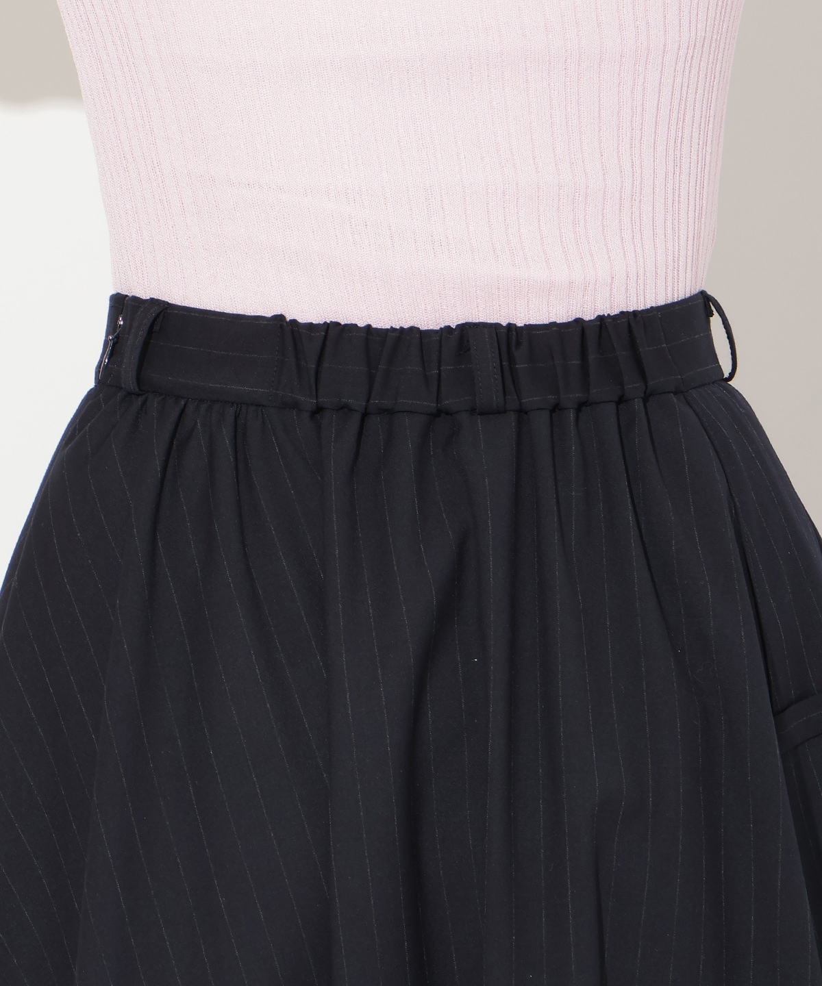 【先行予約受付中】ベルト付きレイヤードデザインフレアスカート