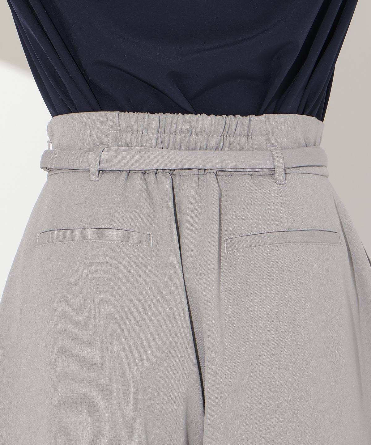 【先行予約受付中】ハイウエストタックワイドパンツ