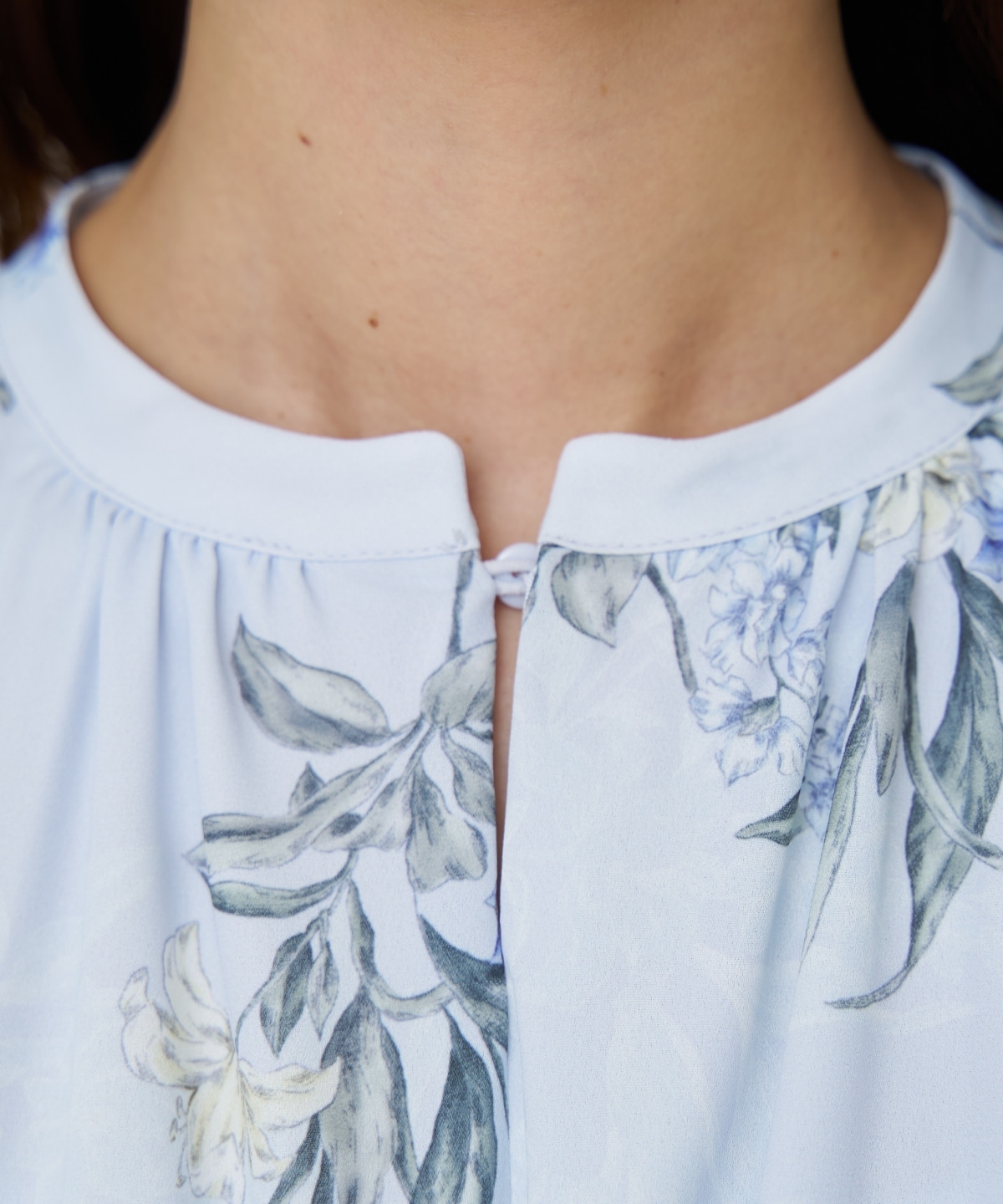 【先行予約受付中】シャドーフラワーブーケワンピース