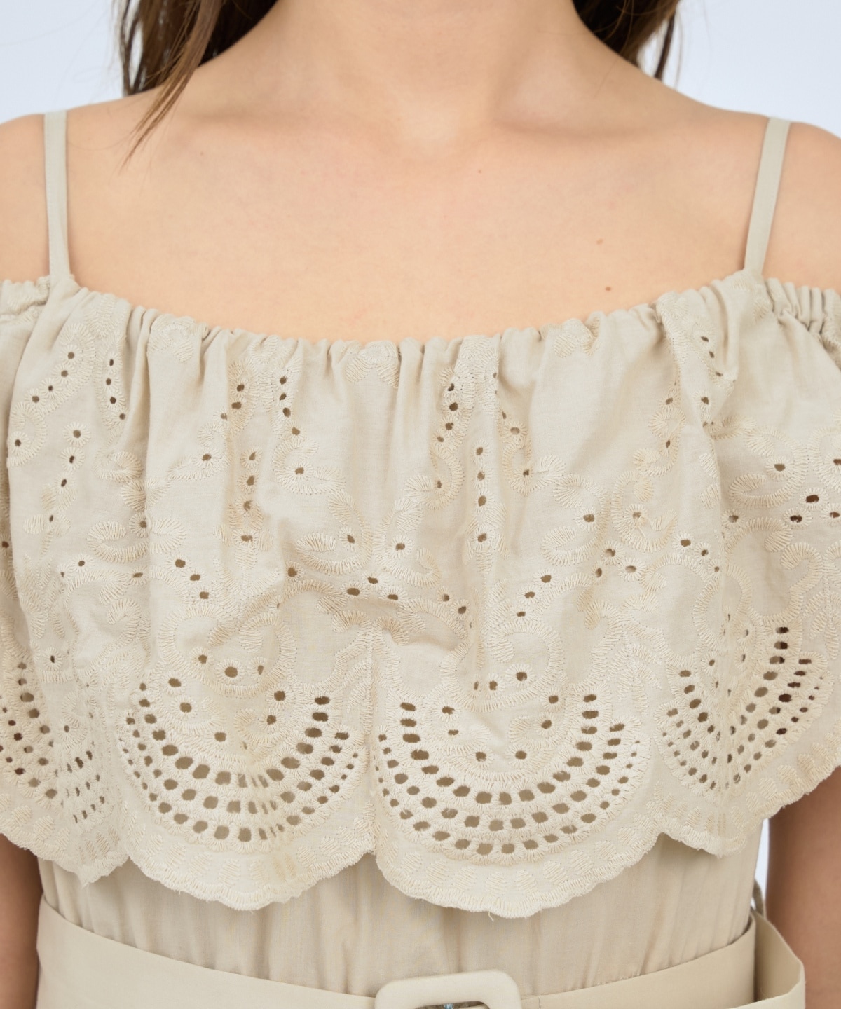 レースオフショルティアードワンピース