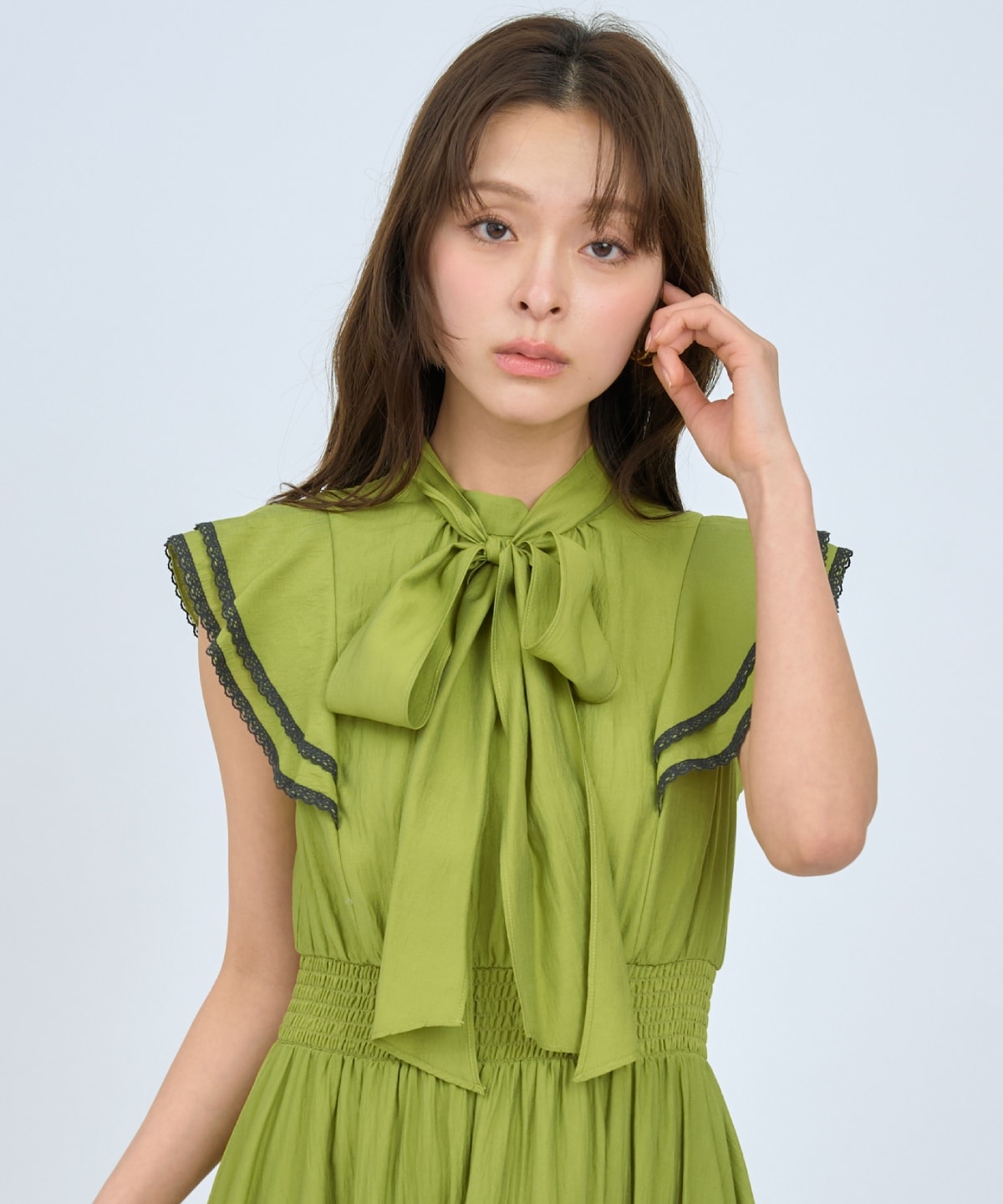 レーストリミングティアードワンピース