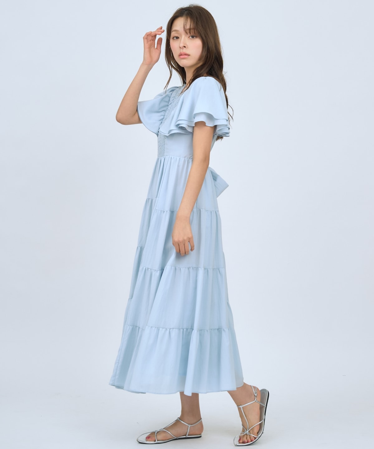 【先行予約受付中】Vネック襟レースティアードワンピース