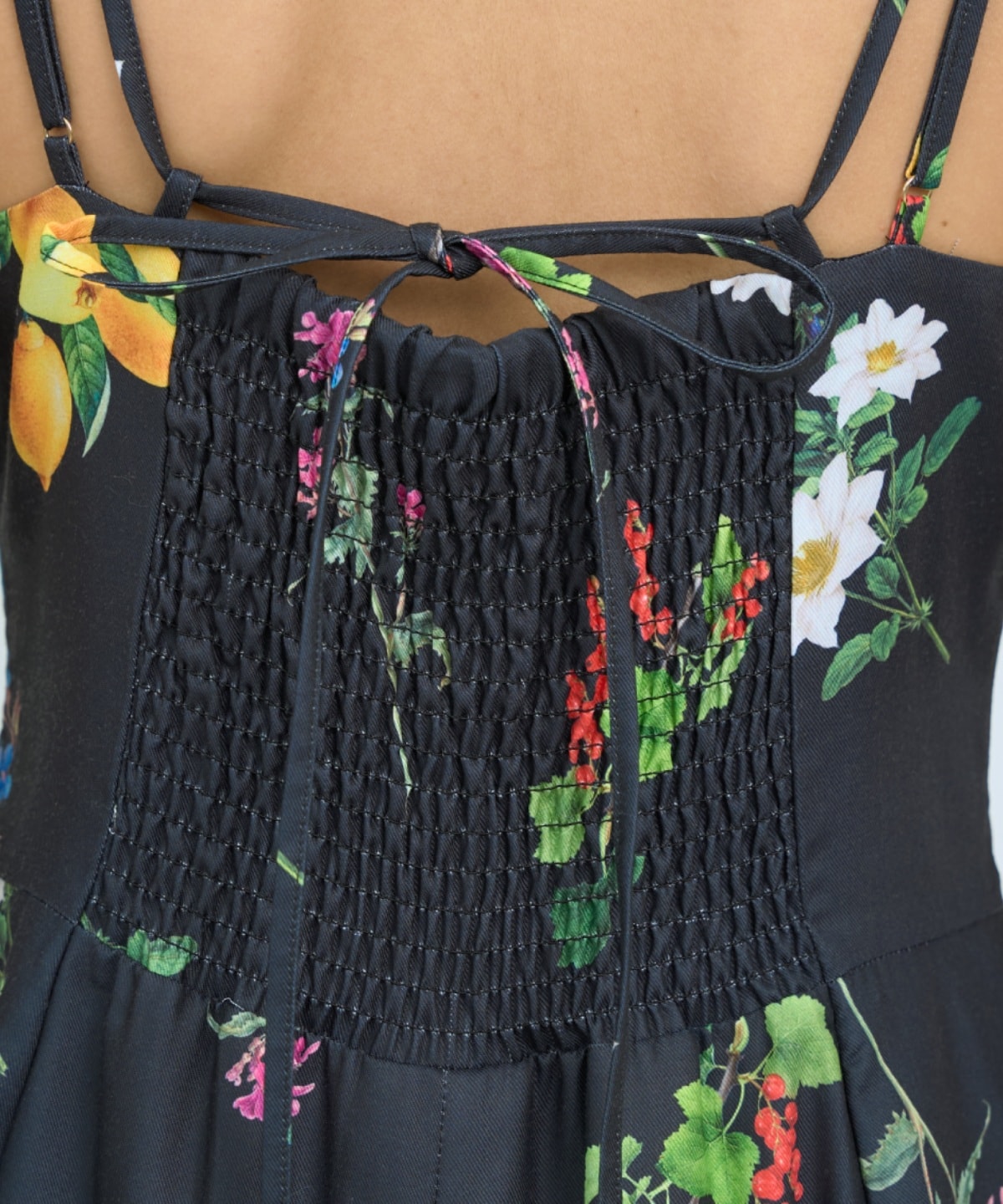 【5/14(木)一部店舗先行発売】フルーツ×フラワープリントワンピース