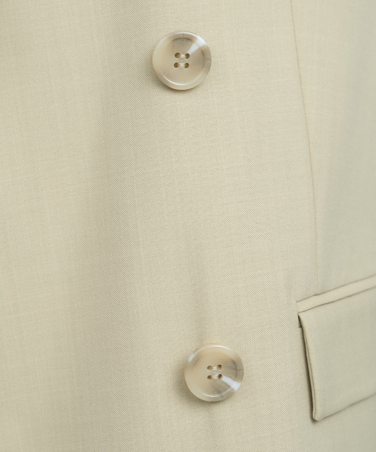 テーラードジレ×ティアードキャミワンピース