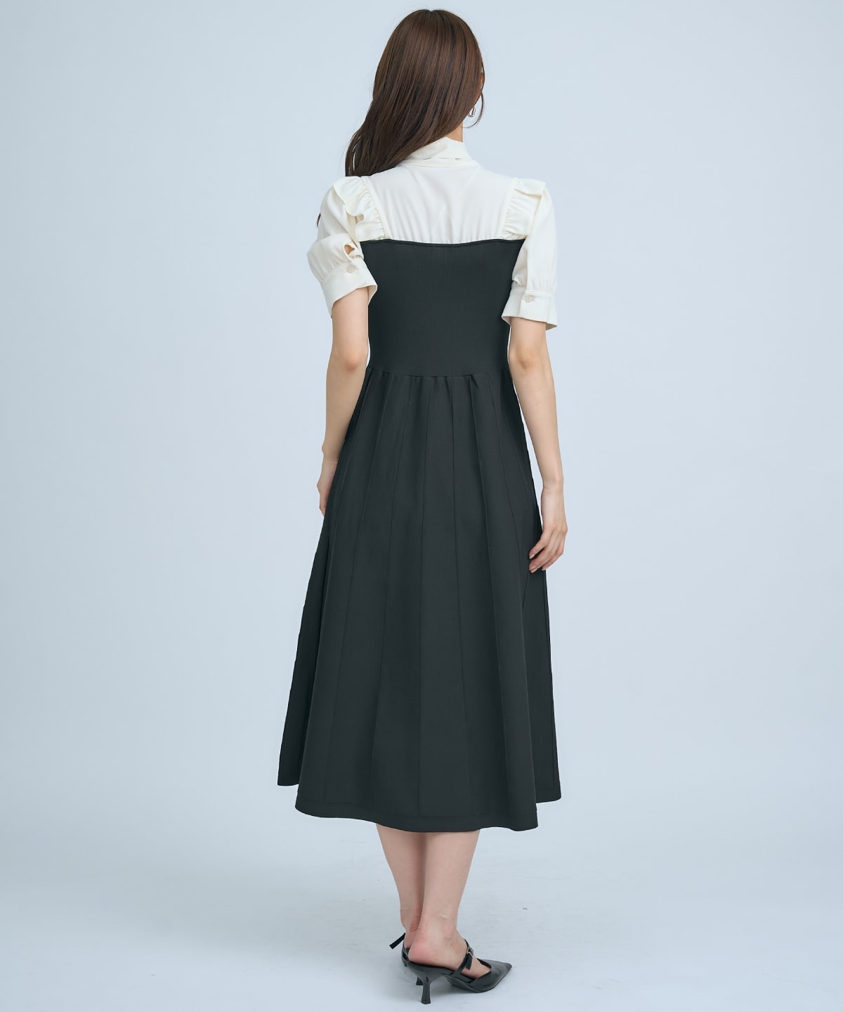 【先行予約受付中】ニットビスチェ風ボウタイワンピース