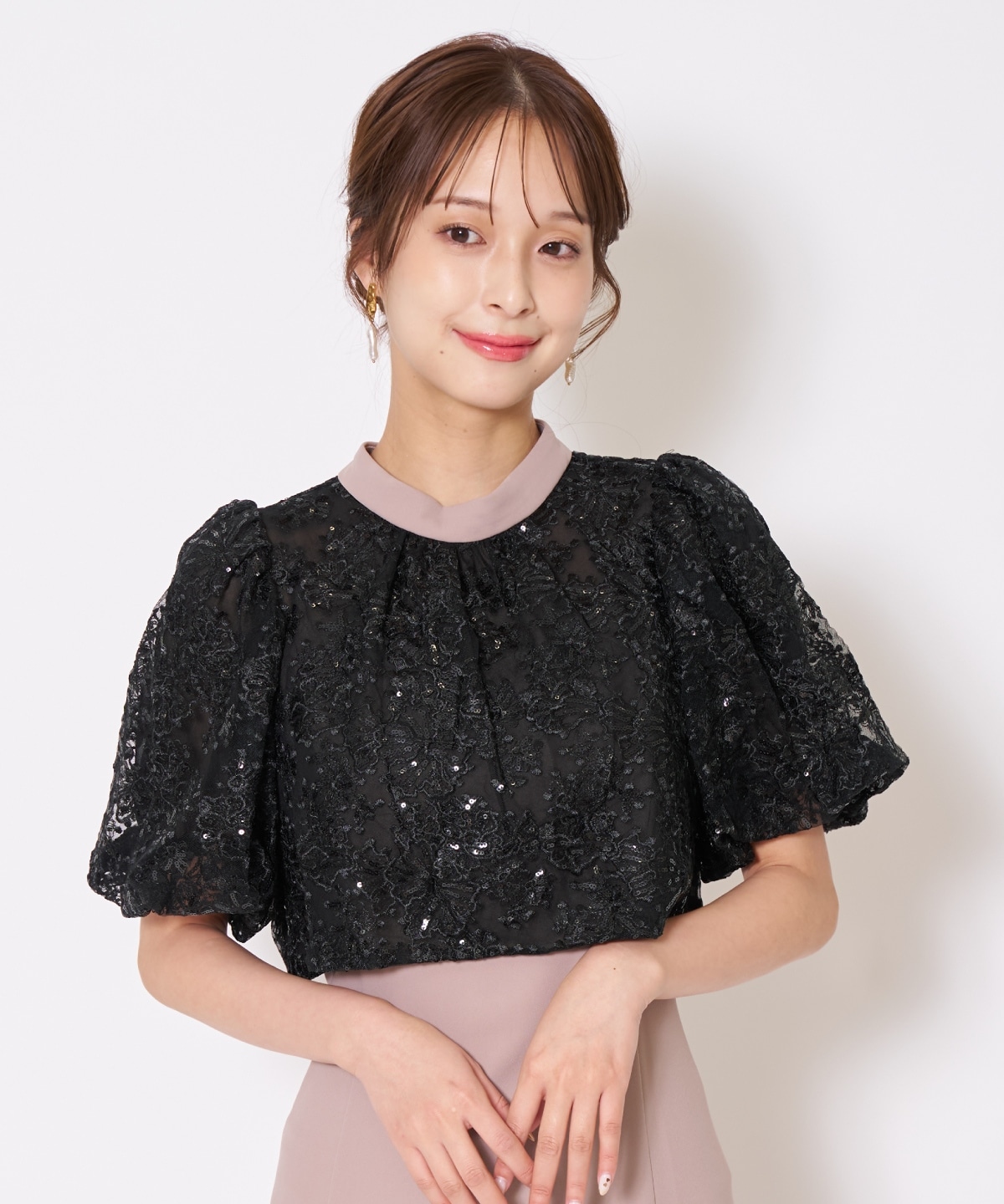 サテントリミングブラウス×ドレス