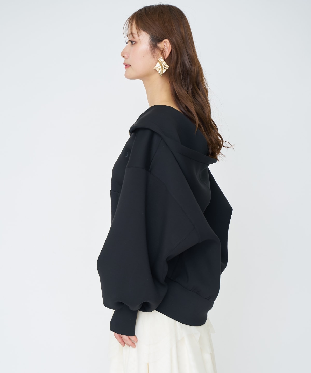 ロゴ刺繍ボンディングZIPパーカー