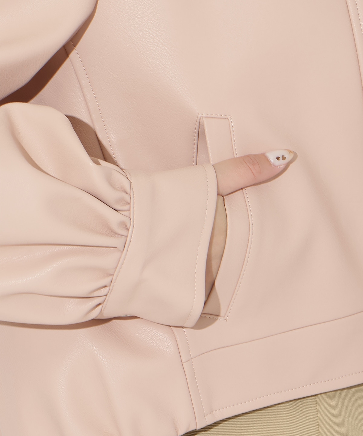 【先行予約受付中】フェイクレザーブルゾン