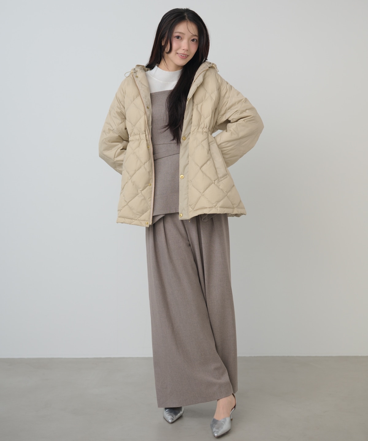 【TAION×AND COUTURE】ウエストドロストミドルダウンジャケット
