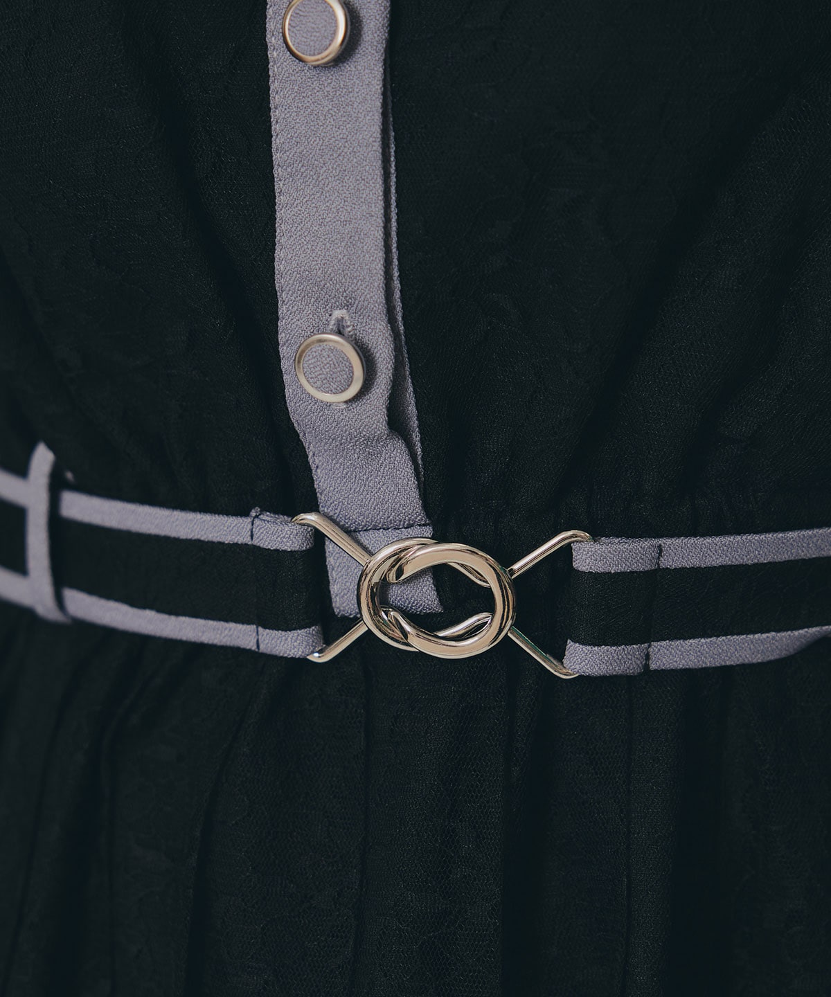 バイカラーレースプリーツロングスリーブワンピース