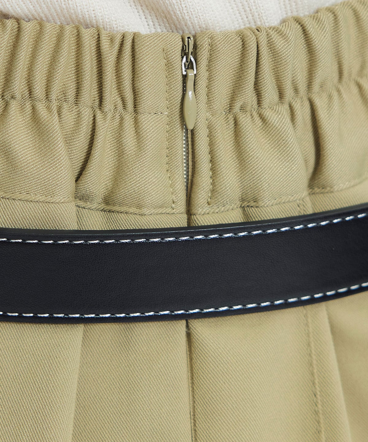 ローベルトインナーパンツプリーツミニスカート