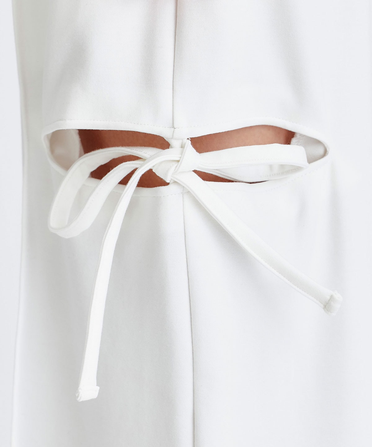 サイドカッティングリボンワイドパンツ