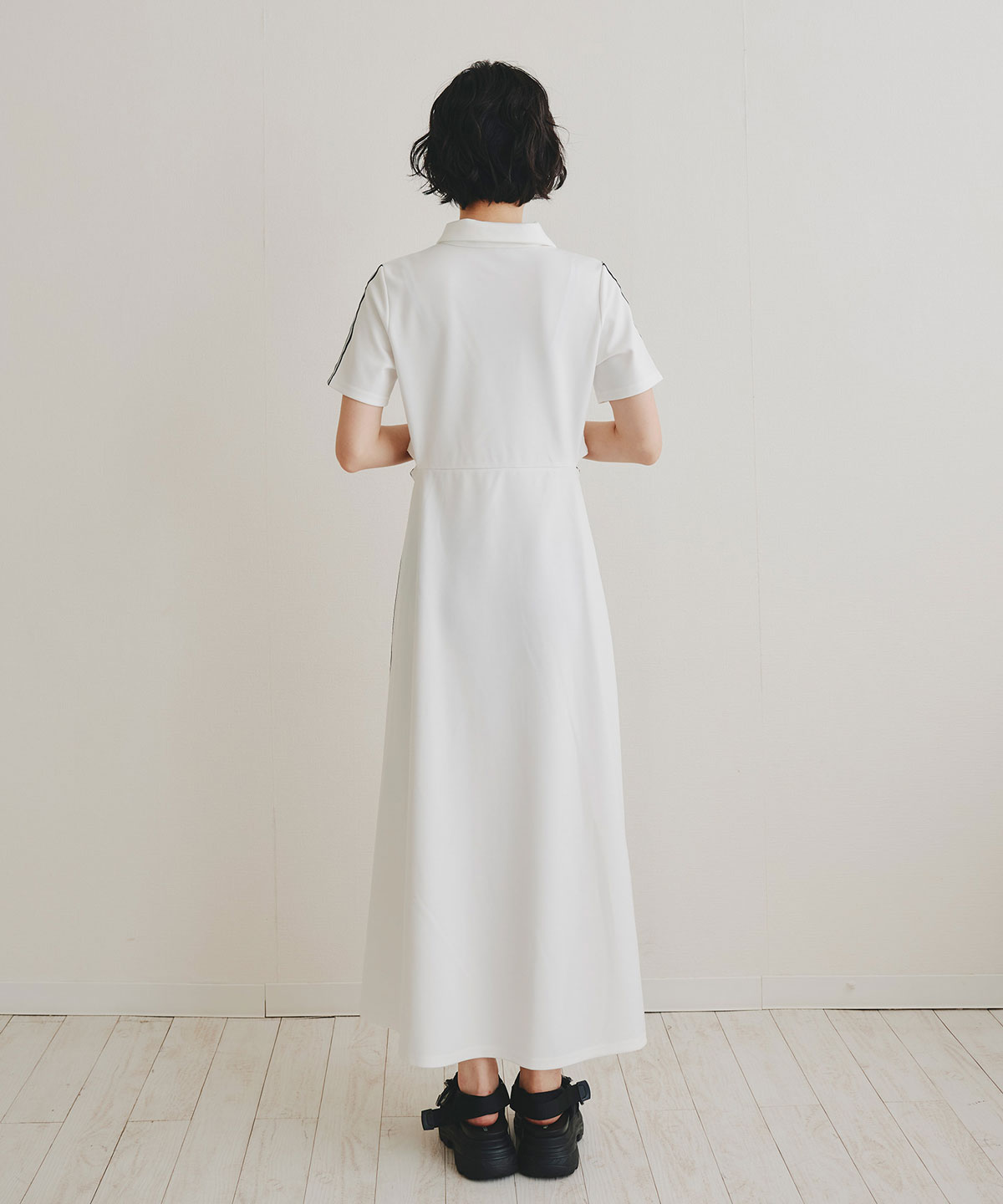 ライン2WAYサイドカットロングフレアワンピース