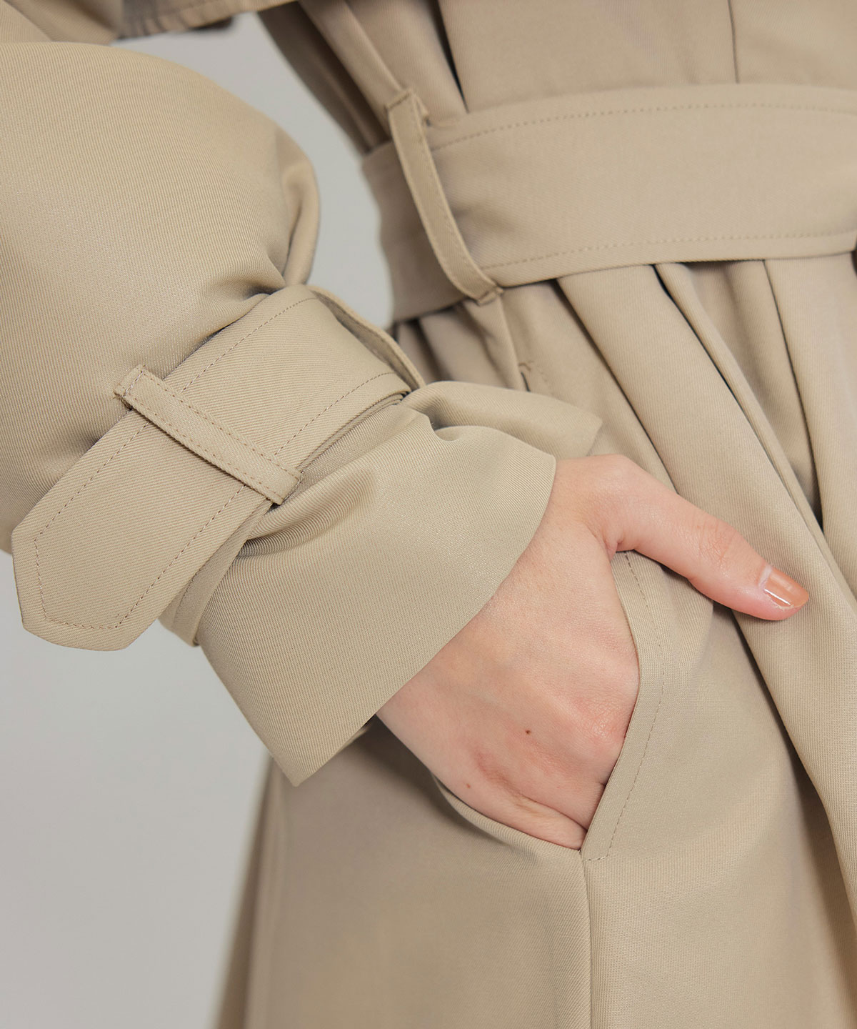 ウエストベルトショートトレンチコート