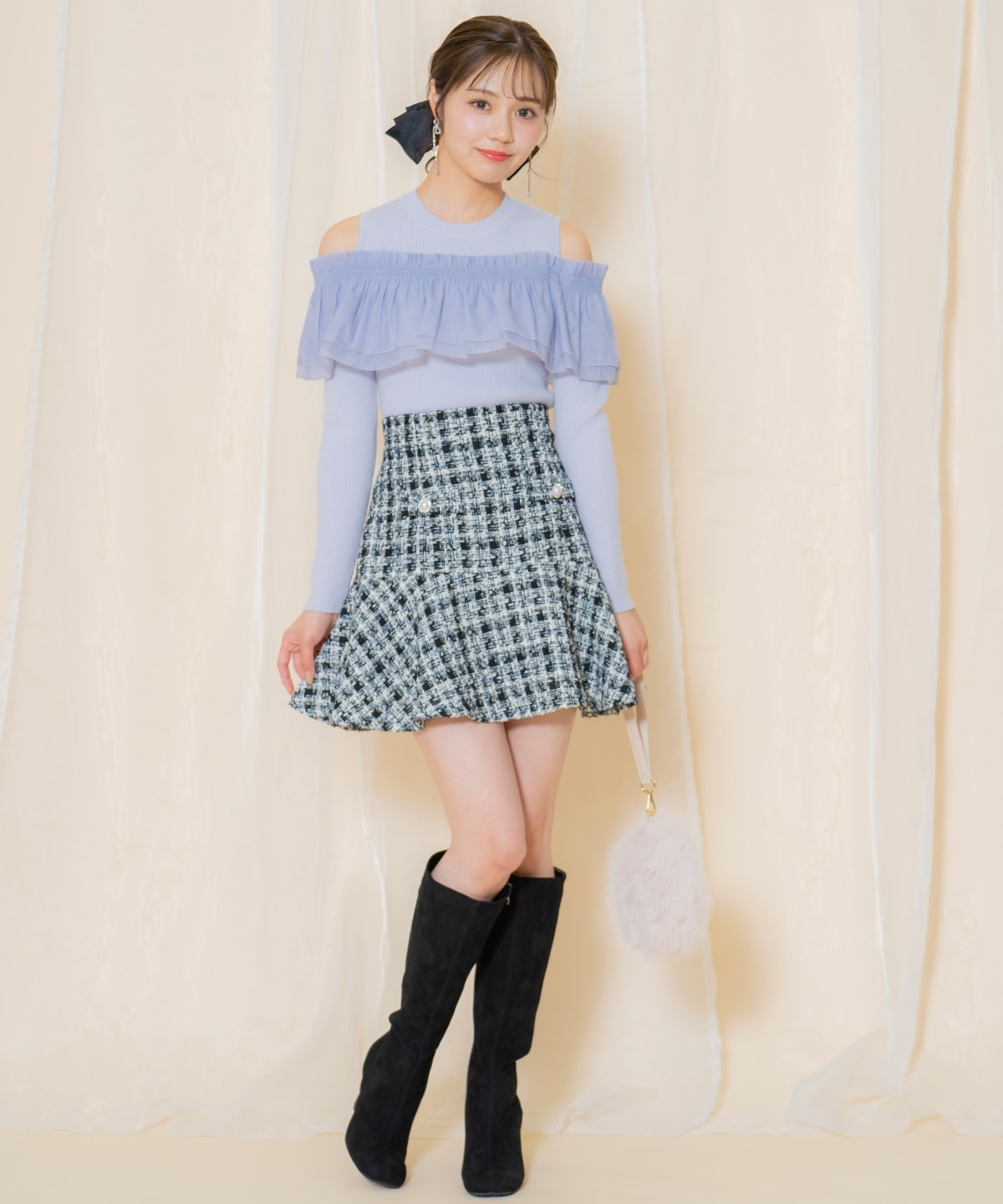 シアーフリルニット