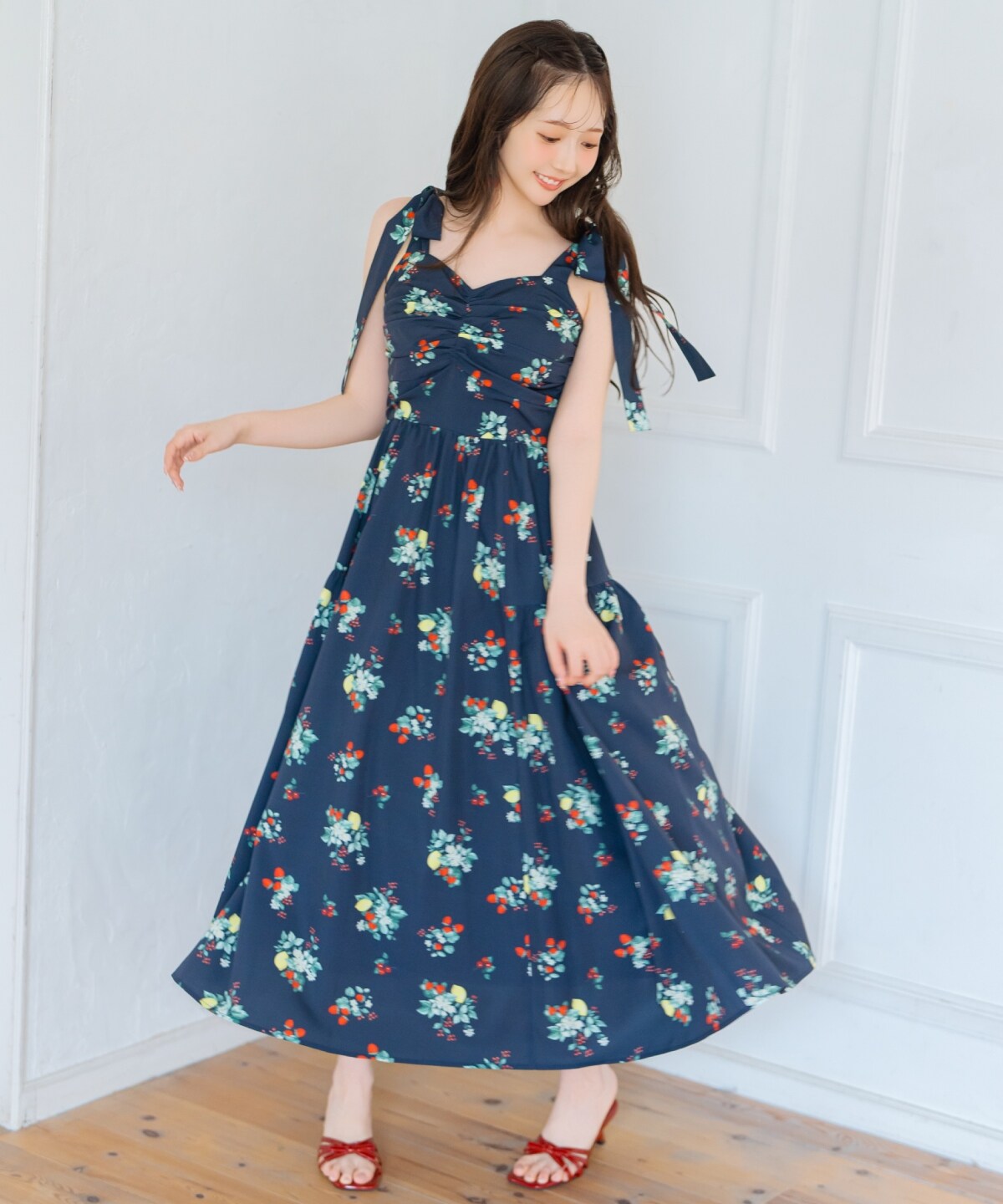 リボンショルダーフルーツプリントワンピース