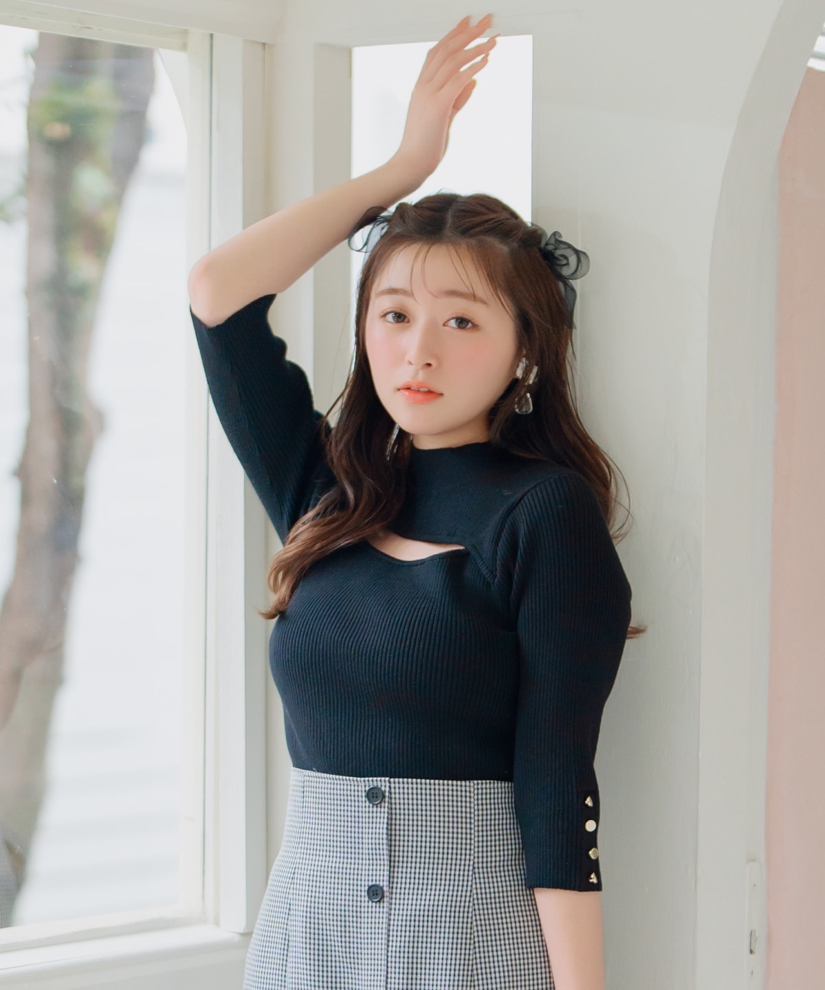 デコルテオープンハイネックプルオーバー