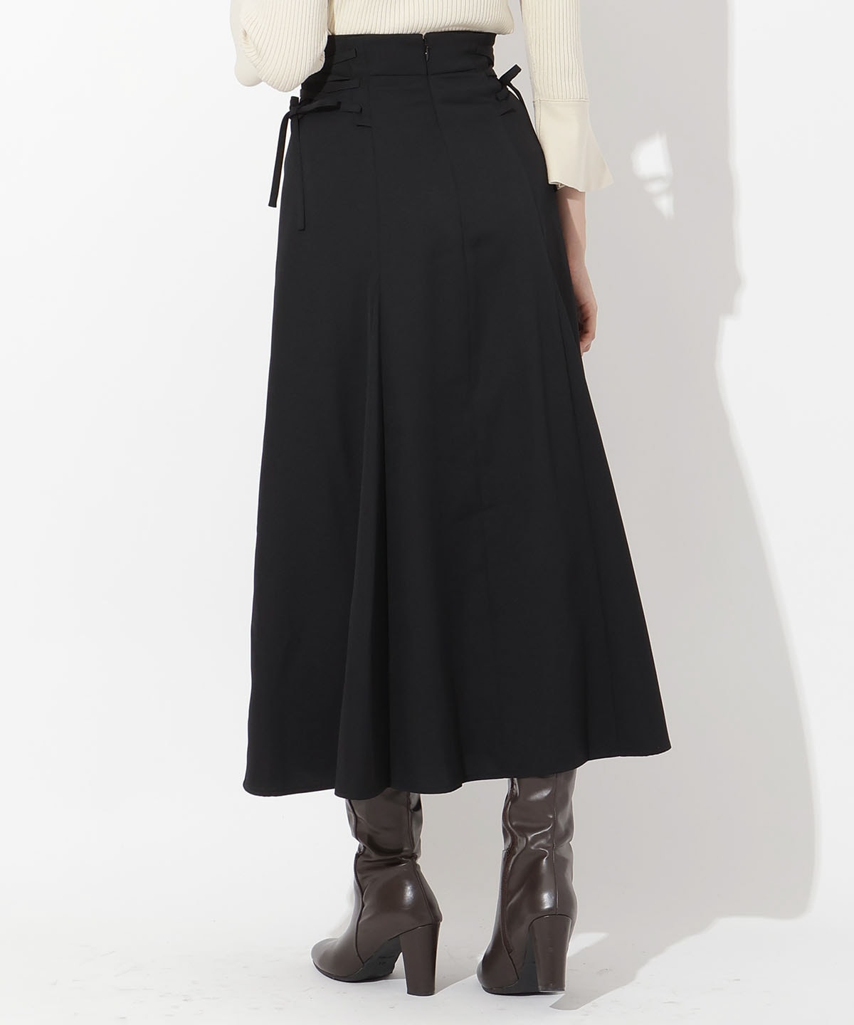 サイドレースアップフレアスカート