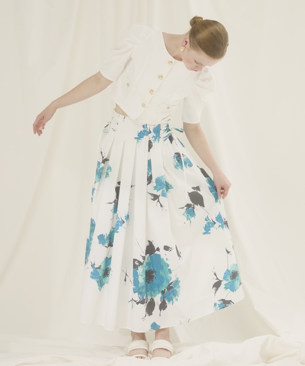 アートフラワーフレアスカート